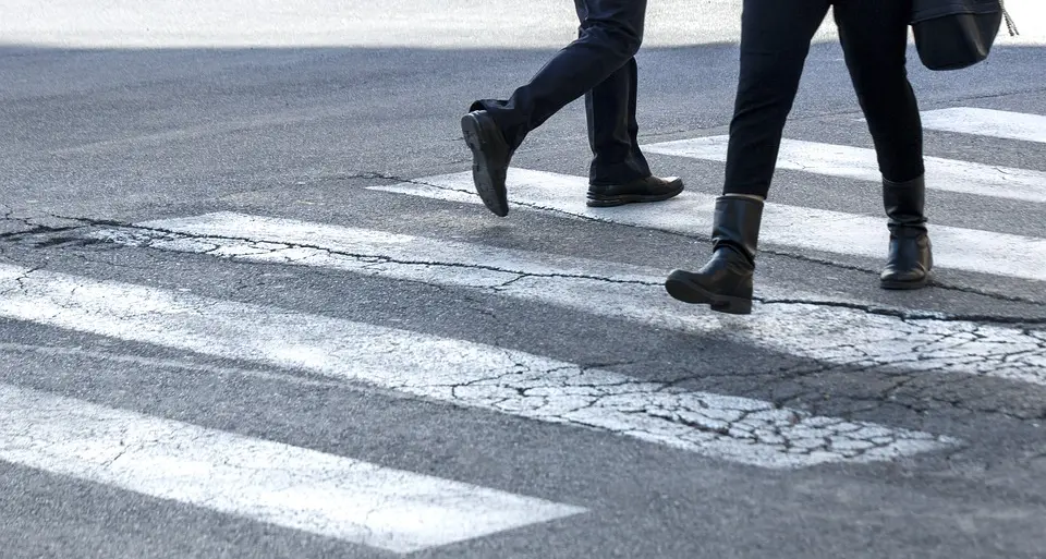 Pedoni investiti sulle strisce, ma erano truffe ai danni di Itas assicurazioni