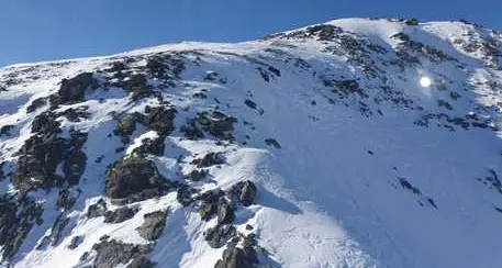 Scialpinista morto su Mont Colmet, indagati tre accompagnatori del Cai