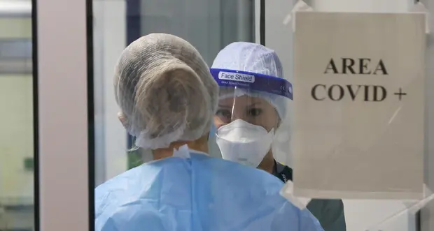 Per le persone non vaccinate il rischio di finire in rianimazione covid è 27 volte maggiore