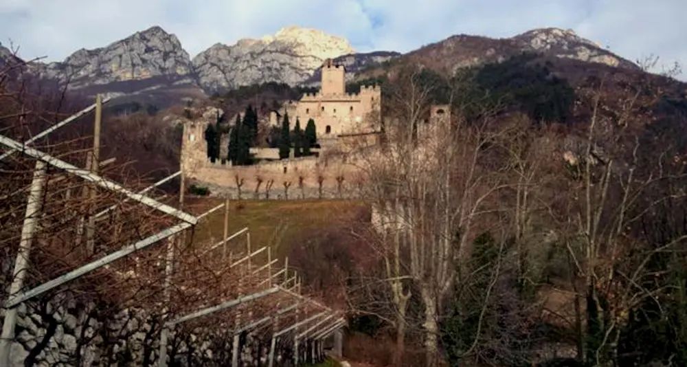 Castello di Avio, boom di visitatori e molti appuntamenti primaverili tra vino e mercatini