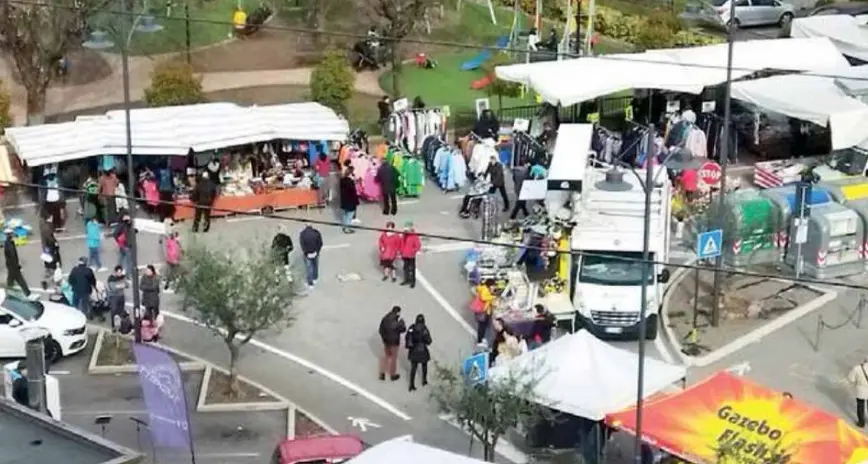 Lazzera, in migliaia fra bancarelle e giostre alla Fiera ritrovata