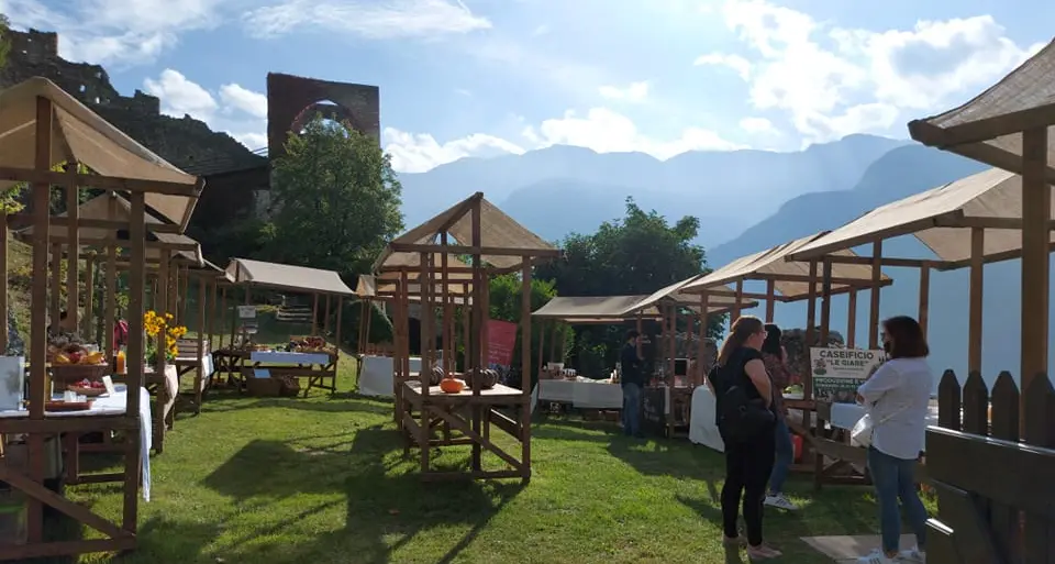 Per Pasqua al Castello di Avio c'è anche il mercatino di prodotti a tema (e non solo)