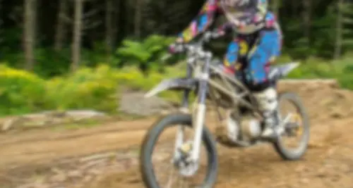 Arriva la primavera e tornano le moto lungo i sentieri sul Calisio e dintorni
