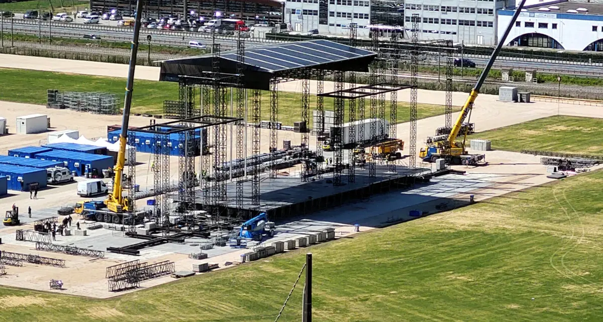 Infortunio nel cantiere per il concerto di Vasco Rossi: un operaio ricoverato al pronto soccorso