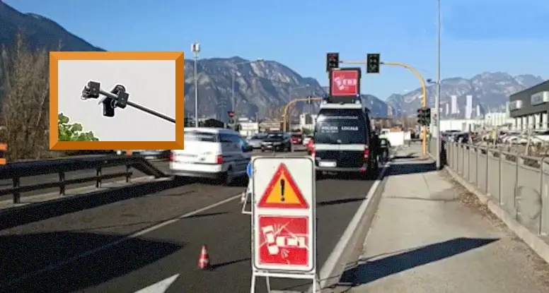 Il Comune: sull'asse di via Brennero cittadini più sicuri con l'autovelox fisso e il telecontrollo dei passaggi ai semafori