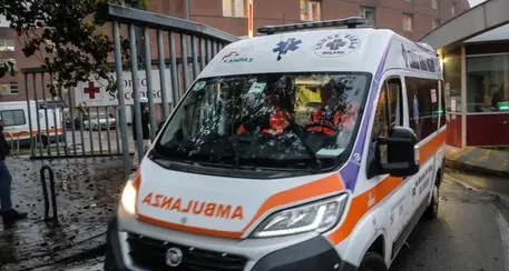 Giovane calciatore si accascia in campo e muore poco dopo in ospedale
