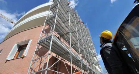 Superbonus inceppato anche in Trentino, le banche sospendono la cessione del credito: saltano molti lavori programmati