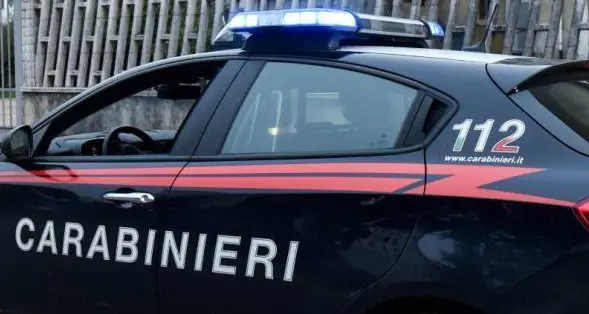 Badante ruba gioielli per 250 mila euro in una famiglia di Trento e poi tenta di fuggire in Brasile: fermata all'aeroporto