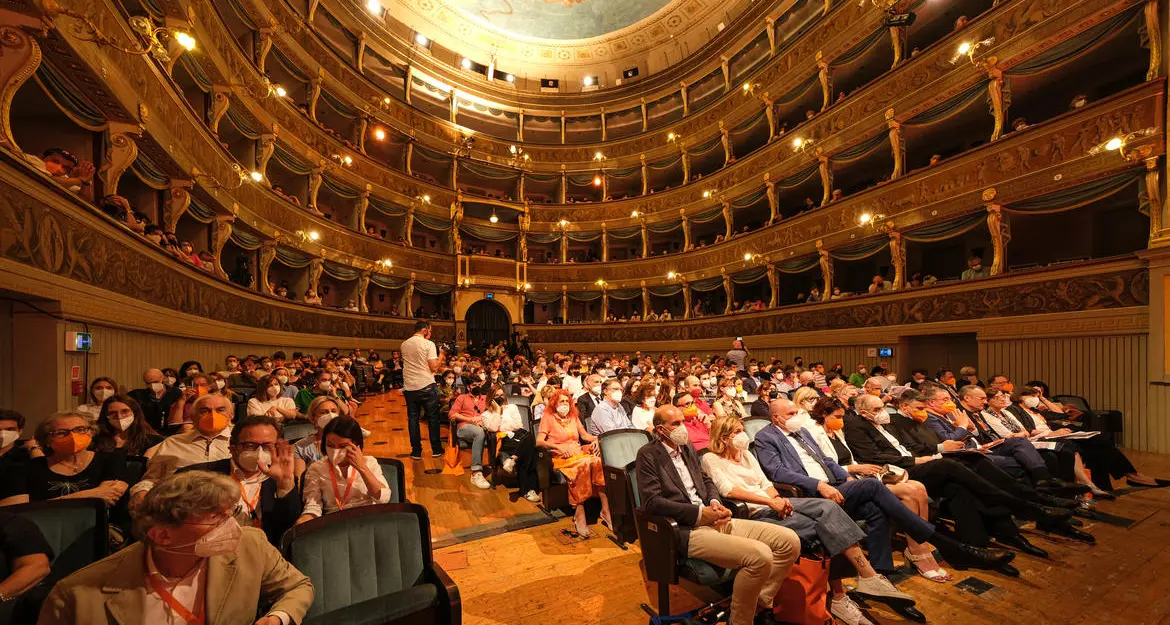 Oggi, 4 giugno, al Festival dell'economia altri ministri e premi Nobel