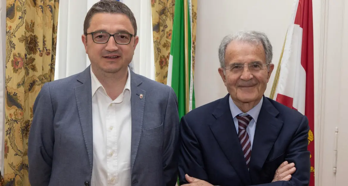 Fugatti incontra Romano Prodi e Paolo Gentiloni a Trento: scambio di pensieri su economia e futuro, fra locale e globale