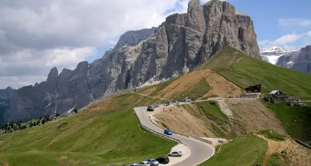 In Alto Adige scatta il piano per limitare i disagi da traffico sui passi