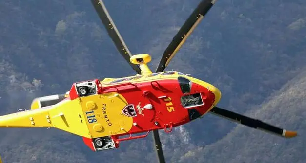 Grave una donna di Canazei precipitata con il parapendio sul Col Rodella