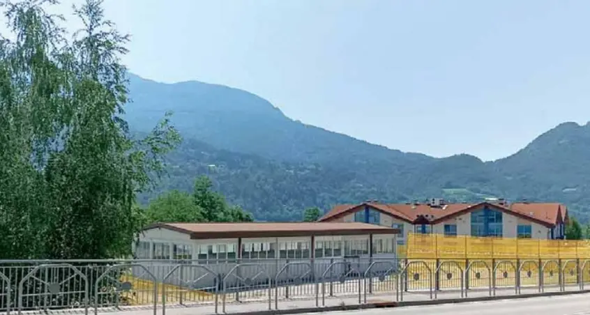 Fermento a Ponte Regio, aperto un ristorante giapponese e i Paterno si apprestano a costruire un immobile commerciale