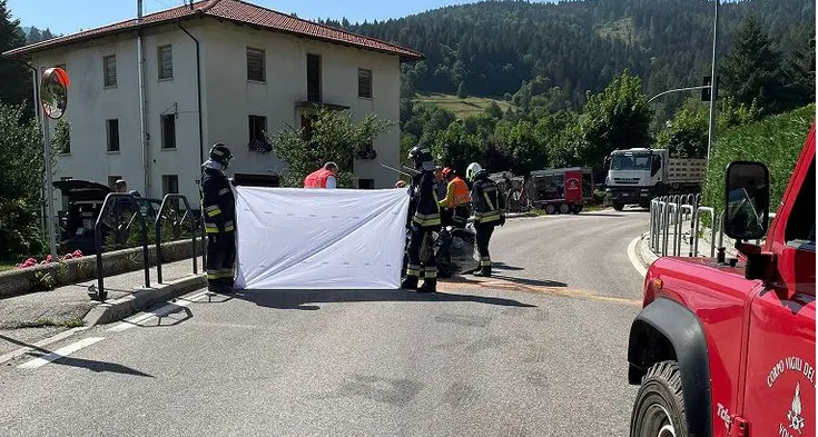 Vattaro, fuori strada in moto: grave un settantenne della zona