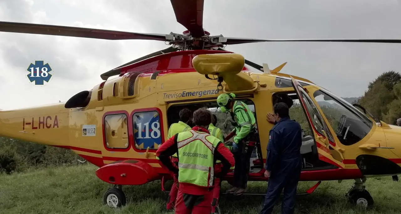 Enego, non vede il filo spinato e si schianta in mtb: muore un 63enne