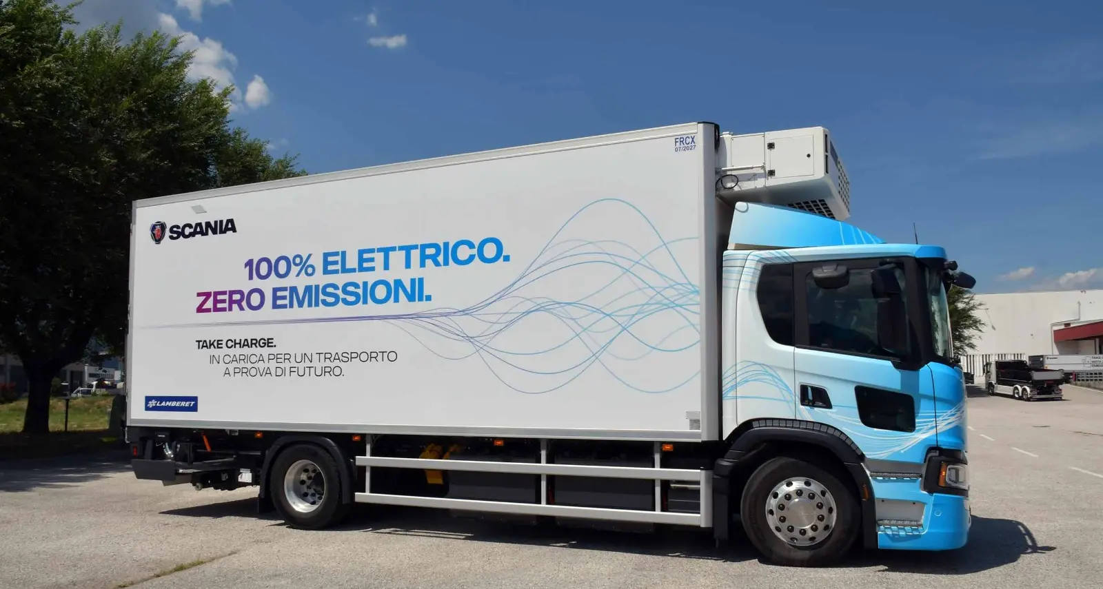Scania aumenta i ricavi e a Trento ha presentato i nuovi camion elettrici e ibridi