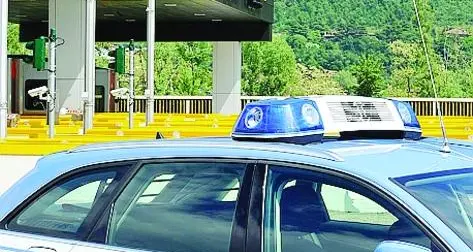 In 5 minuti due tamponamenti sull'A22 nelle stesso punto: uno in carreggiata nord e l'altro verso sud