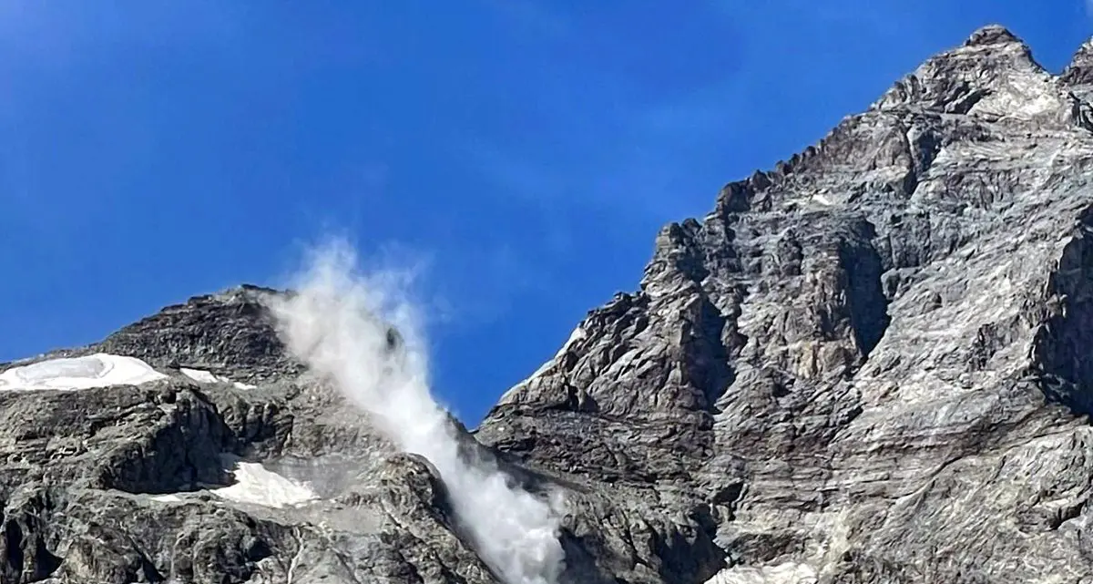 Pauroso crollo sul Cervino: evacuati 13 alpinisti, in arrivo ordinanza di chiusura della via normale