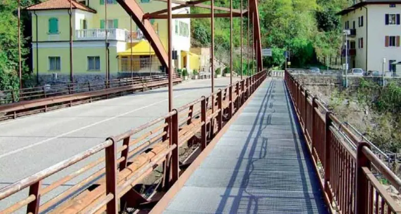 Un sentiero dal ponte di San Lazzaro alla Serra di San Giorgio