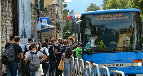 Da lunedì in Trentino riparte il trasporto scolastico, tariffe confermate