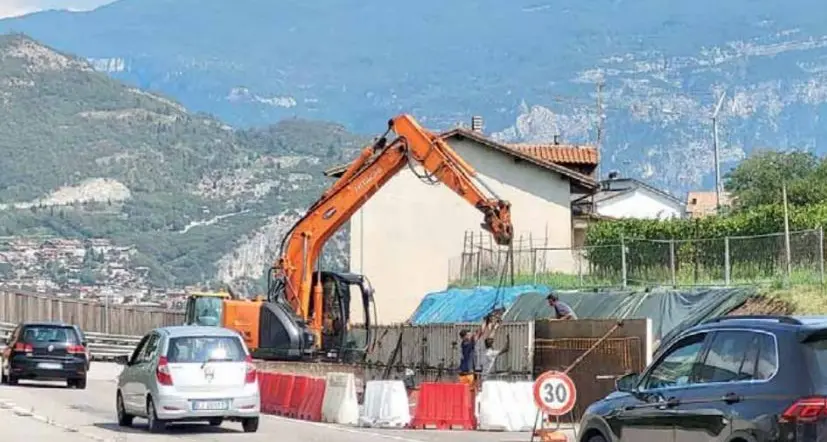 Traffico a Sant'Ilario, stop a singhiozzo per un mese