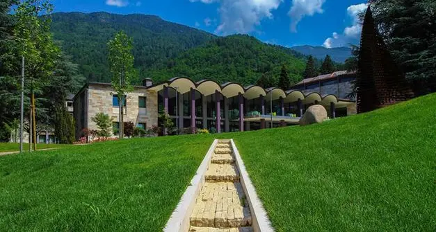 Nuovo scossone alle Terme di Levico con l'addio di Mario Malossini alla presidenza della società