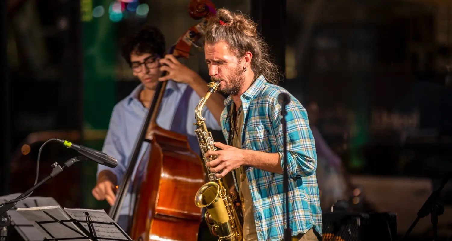 I grandi maestri del jazz anni '60 nel live del Federico de Zottis Quartet