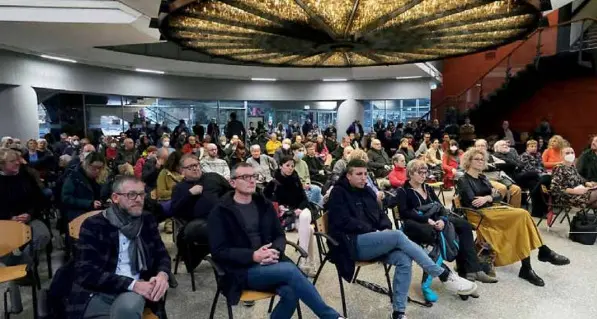Operatori e sindacati: la Provincia investa in sanità, servizi e assistenza, più welfare e non solo strade