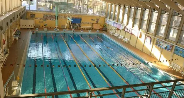 Aumentano le tariffe dei servizi comunali, ma impianti sportivi gratis per gli over ottanta