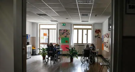 Allarme costi: «Il sistema delle rsa rischia di saltare: la Provincia ci aiuti o consenta l'aumento delle rette»