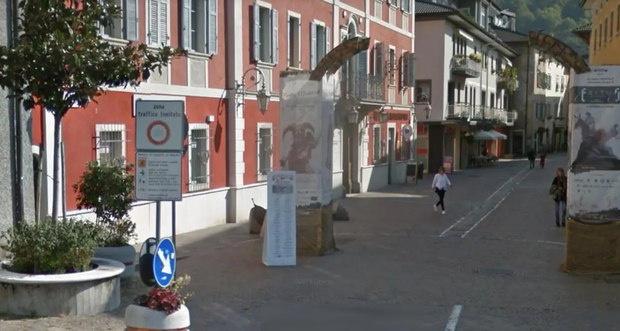 Zona a traffico limitato, limite a trenta orari e permessi \"colorati\"