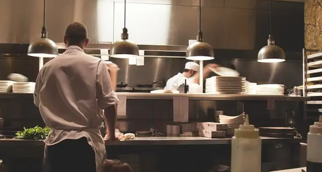 Trentino, occupazione in crescita: in testa commercio e turismo, boom per i diplomati alle professionali
