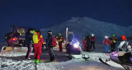 Valle Aurina, muore escursionista travolto da una valanga: era rimasto ore sotto la neve sul monte Spicco