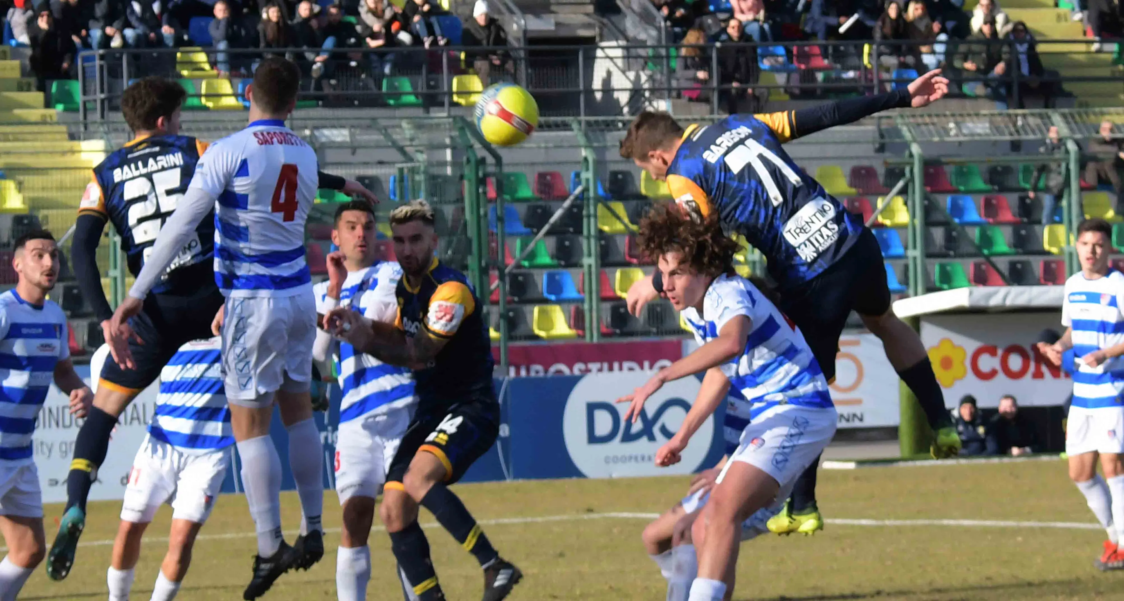 Il Trento allunga la serie positiva: contro la Pro Patria finisce 0-0 al Briamasco