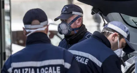 Donna fermata durante il lockdown: sanzione di 550 euro per essersi spostata nei giorni vietati