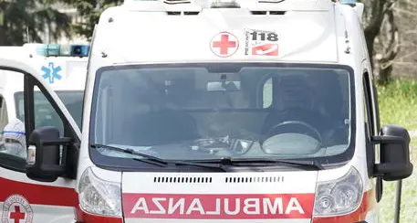 Il palloncino scoppia durante il gioco: bimbo soffocato dai frammenti di gomma
