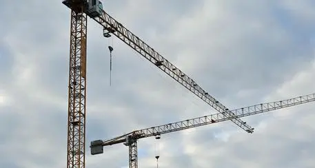Nel settore edile trentino 43 persone denunciate per violazioni su contratti e sicurezza nei cantieri