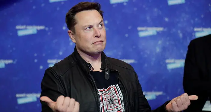 I problemi tecnici di Twitter, Musk: è una piattaforma fragile