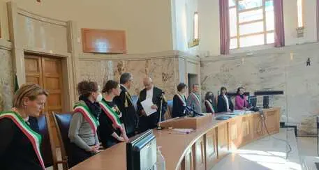 Ergastolo per il quarantenne accusato di aver ucciso la moglie incinta