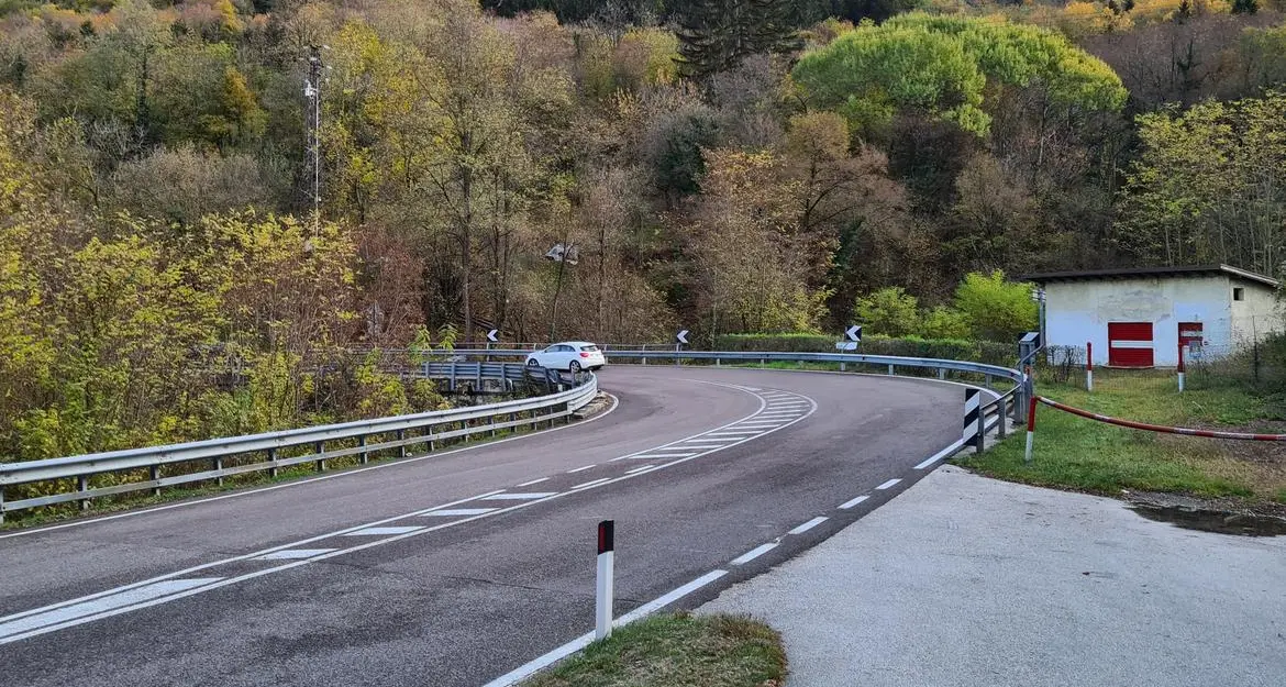 Gardesana, aggiudicati i lavori per la rettifica della curva del Palloncino