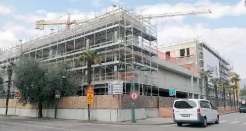 Liceo Maffei: c'è almeno un anno di ritardo del cantiere, la Provincia ammette i problemi