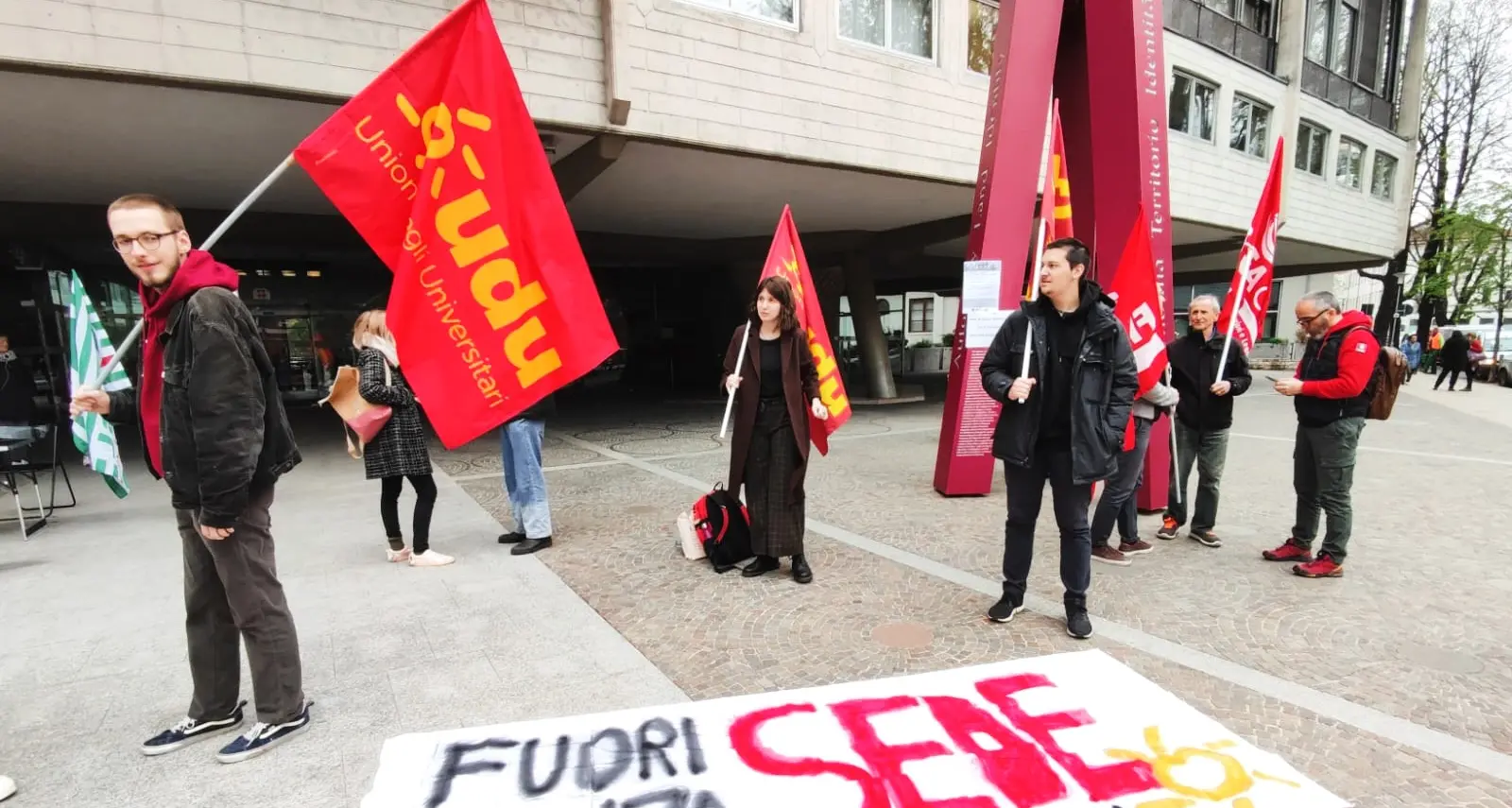 Stanze in affitto a peso d'oro a Trento, il grido indignato degli studenti