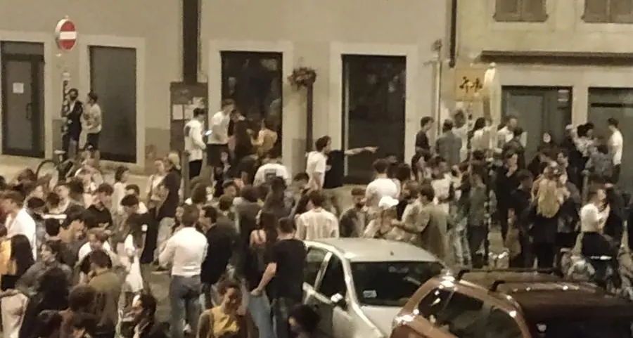 Movida molesta, il Comune: infondata la metà delle segnalazioni. Il comitato: solo perché la polizia arriva in ritardo