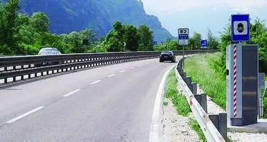 Sicurezza sulle strade, in arrivo nuovi autovelox fissi in sette comuni del Trentino