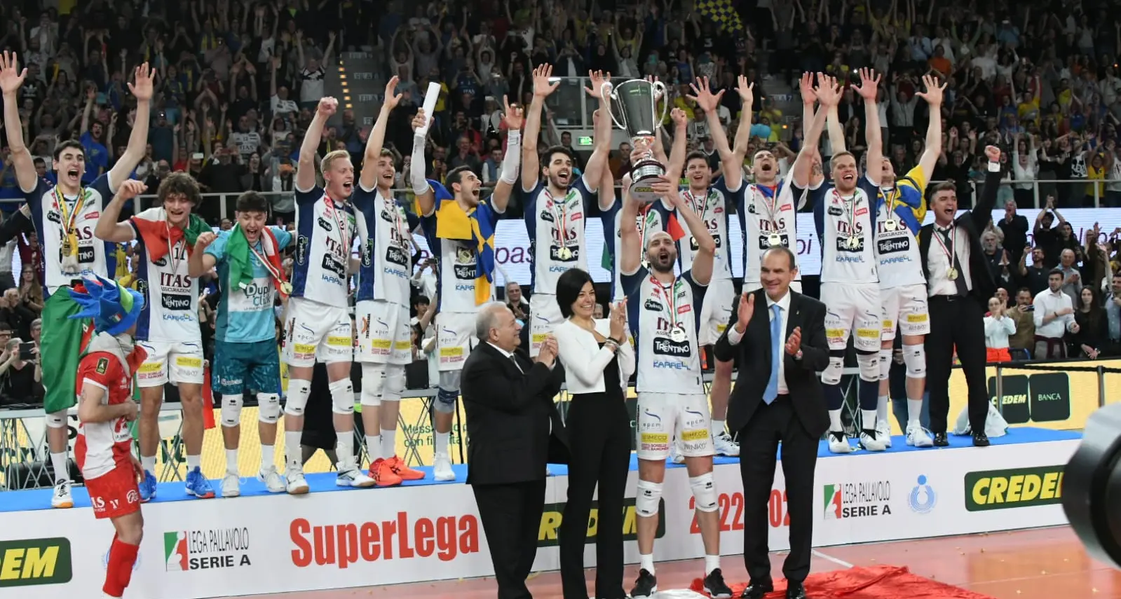 Lo scudetto torna in Trentino: un'Itas immensa travolge la Lube 3-0 in gara 5