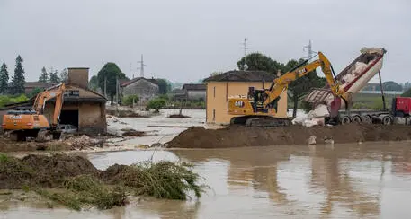 Alluvione, trovato un cadavere a Lugo: è la quindicesima vittima