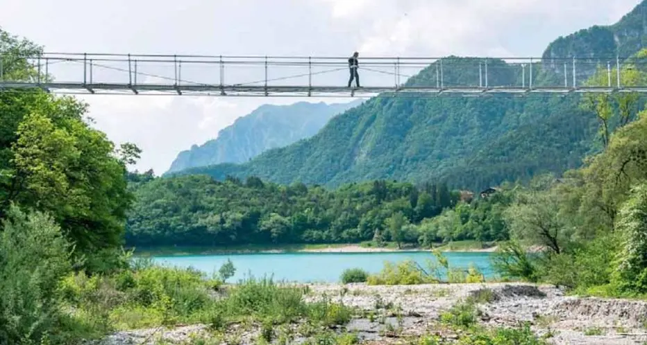 Tenno, la passerella è pronta: da giugno si esplora dall'alto sul rio Secco