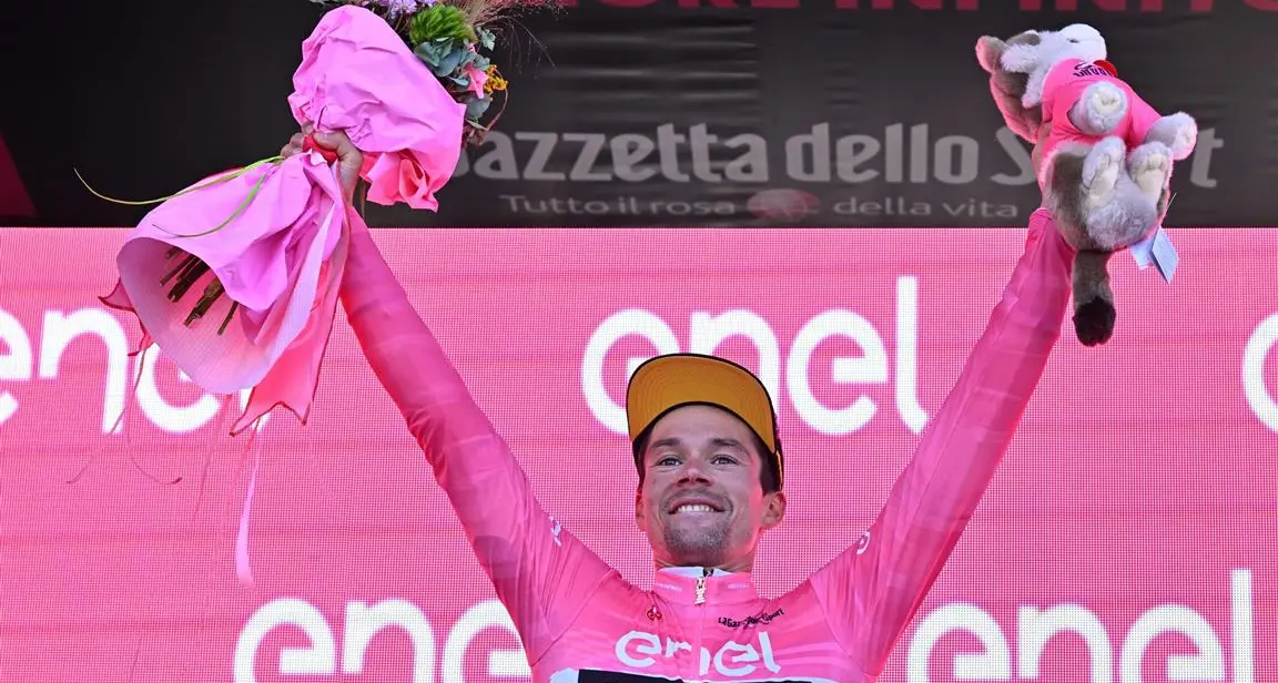 Numero di Roglič nella cronoscalata: sorpassa Thomas e ipoteca la vittoria al Giro