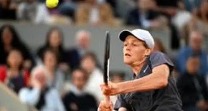 Tutto facile per Sinner al Roland Garros: 3-0 sul francese Muller