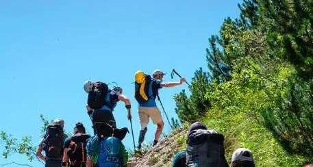 Sui sentieri e sulle rocce con prudenza: la Sat presenta un incontro con gli esperti